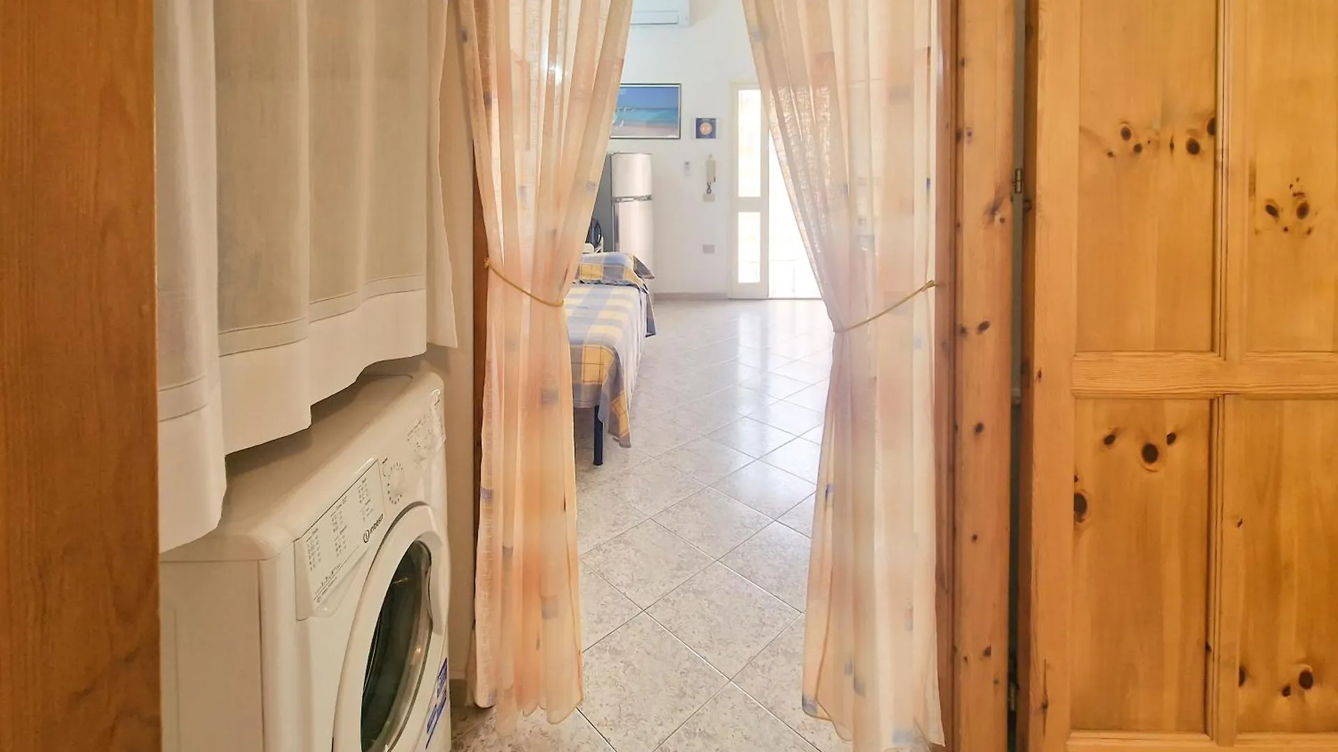 Apartament Vico House 1 La Maddalena  0*, La Maddalena (Sassari)